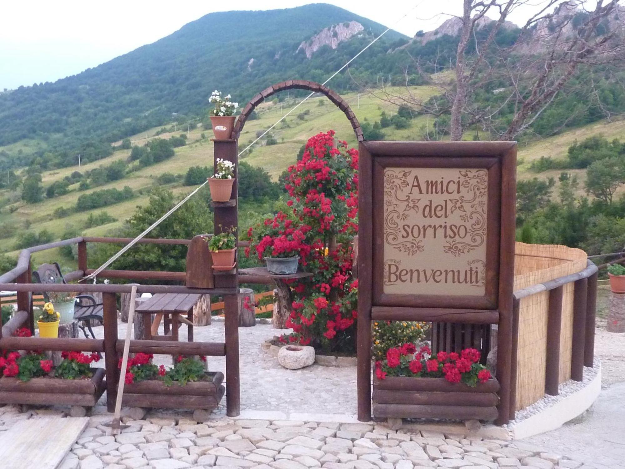 Amici Del Sorriso